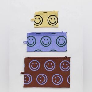 BAGGU smiley face set- flat zip pouch